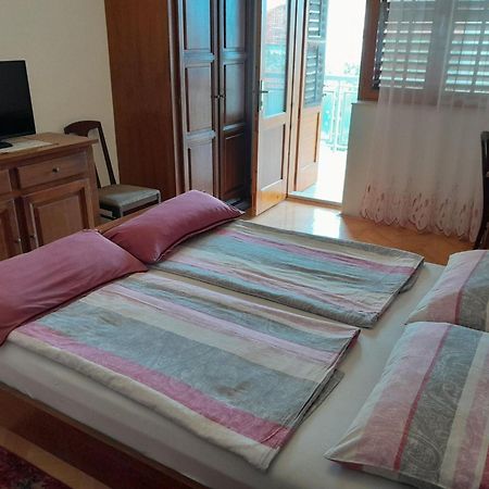 Apartments Adelheid In Biograd, Close To The Beach Biograd Na Moru Exterior foto