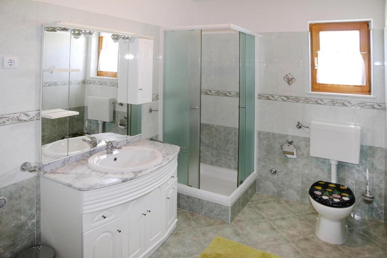 Apartments Adelheid In Biograd, Close To The Beach Biograd Na Moru Exterior foto